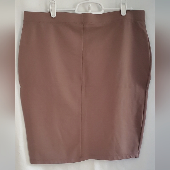 Womens Forever 21 Brown Stretch Slip On Short Skirt Size 1X - Picture 4 of 8